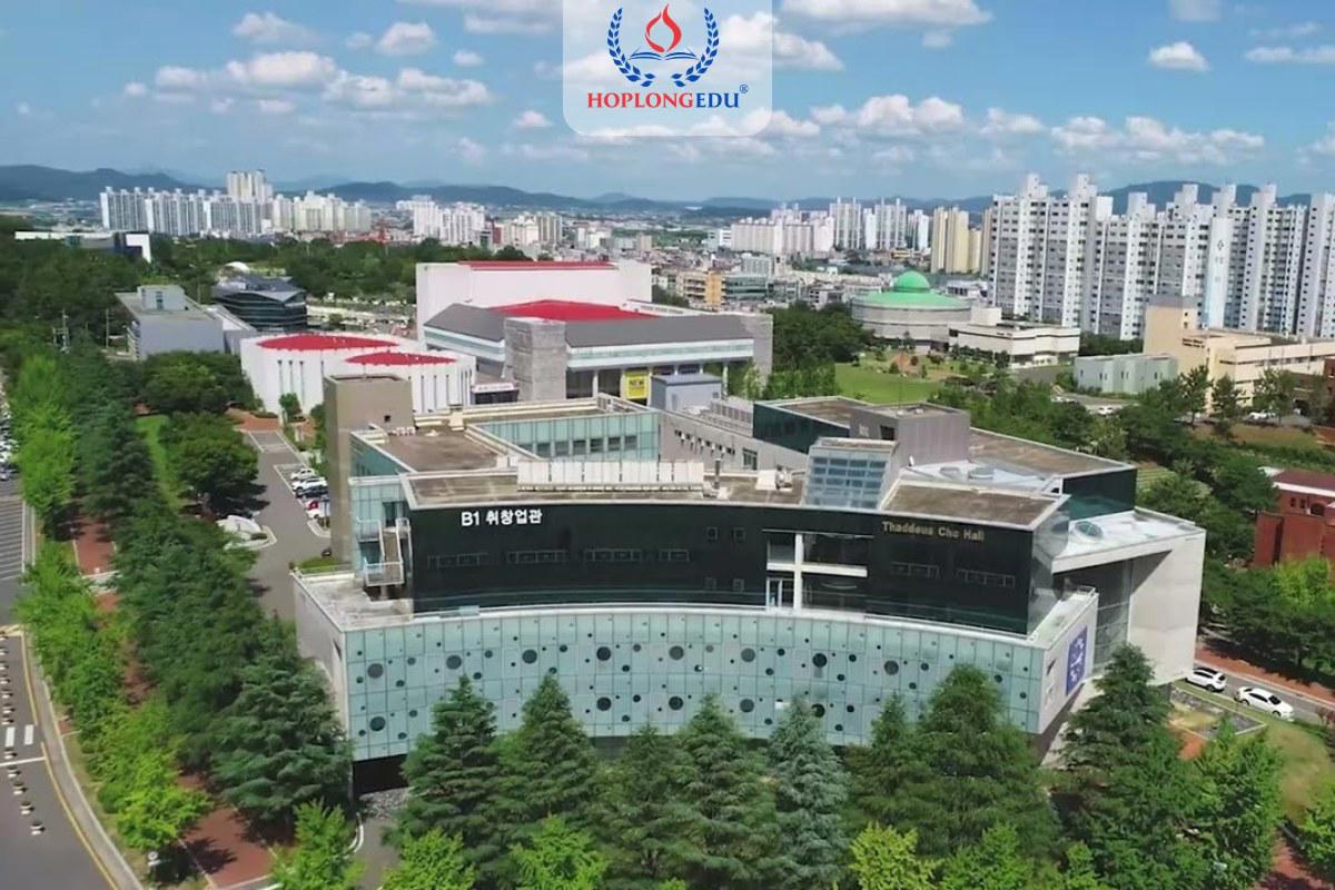 Khuôn viên Đại học Daegu Catholic ở Hayang, thành phố Gyeongsan