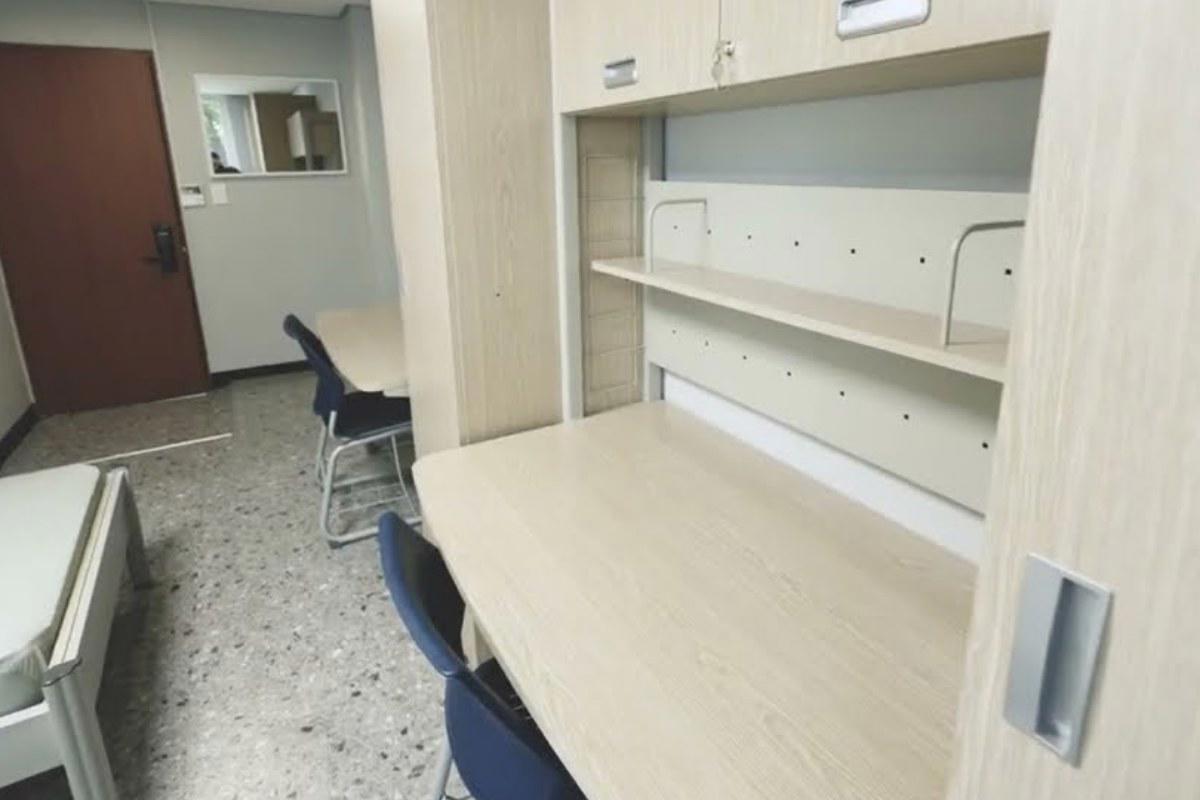 Phòng ký túc xá sau khi sửa ở cơ sở Jeonju của Đại học Woosuk